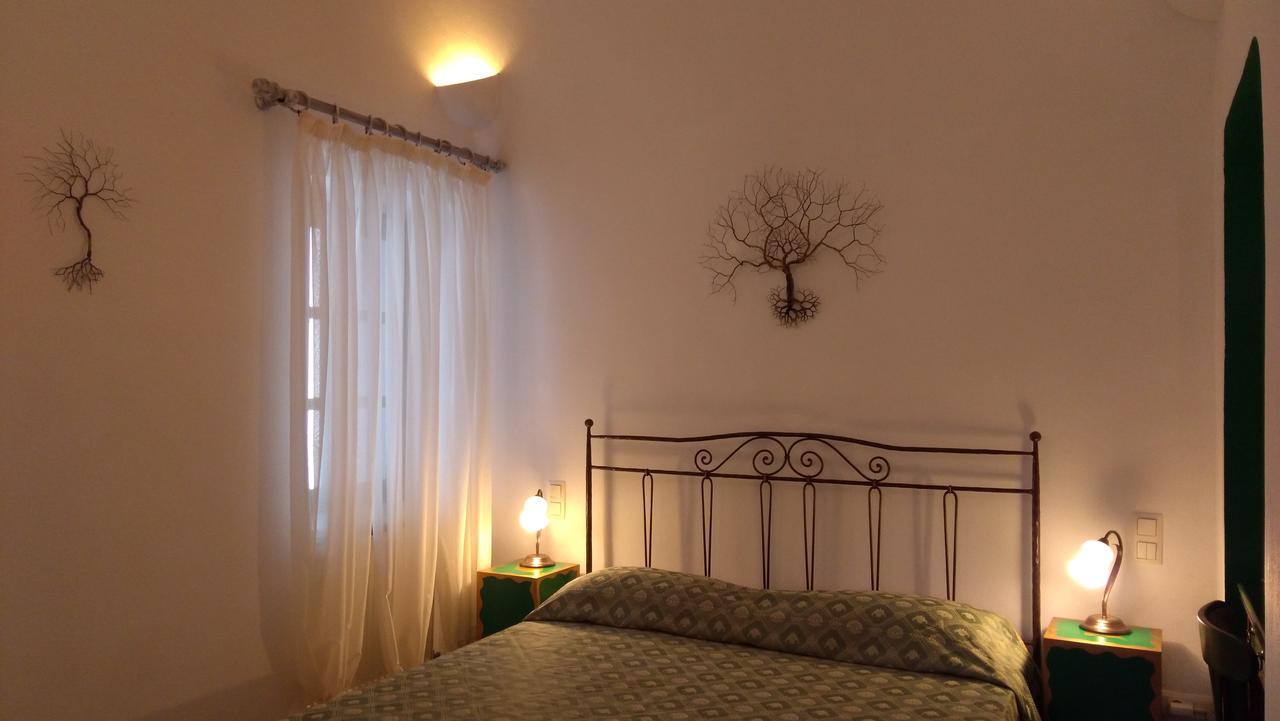Donna'S House Santorini Hotel Pýrgos Buitenkant foto